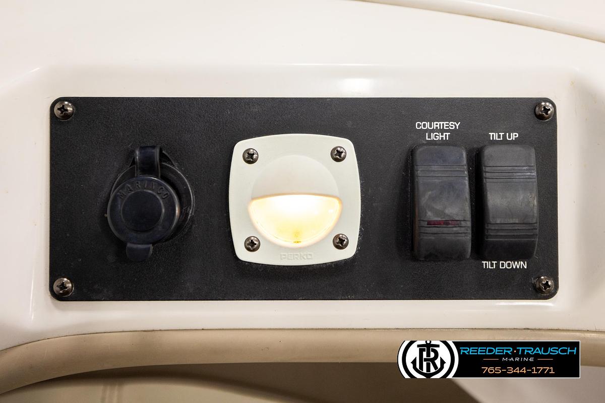 Used 2003 Four Winns 180 Freedom