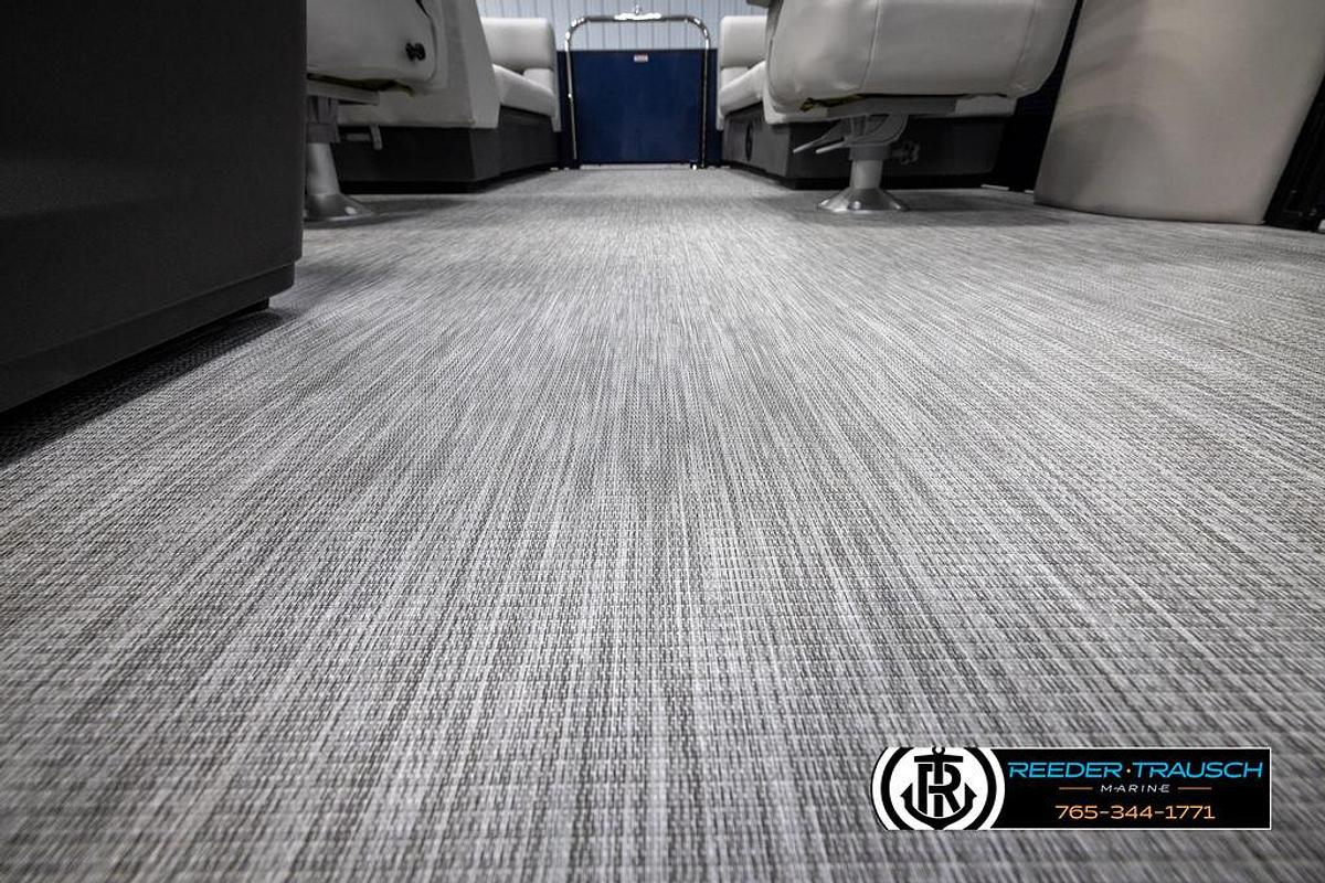 2025 Bennington 22 SSRSE