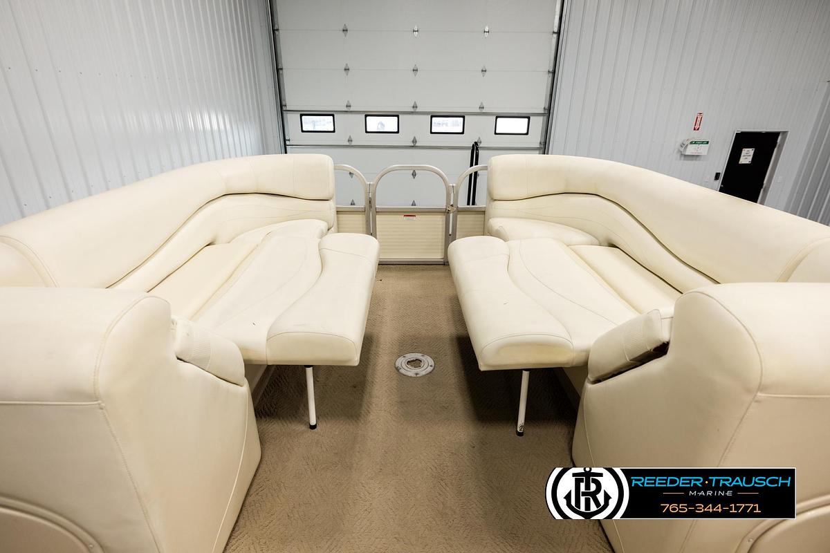 Used 2006 Sun Tracker Party Barge 22