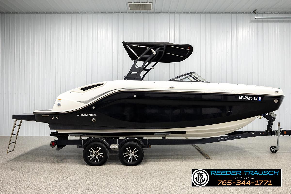 Used 2022 Bayliner DX 2250