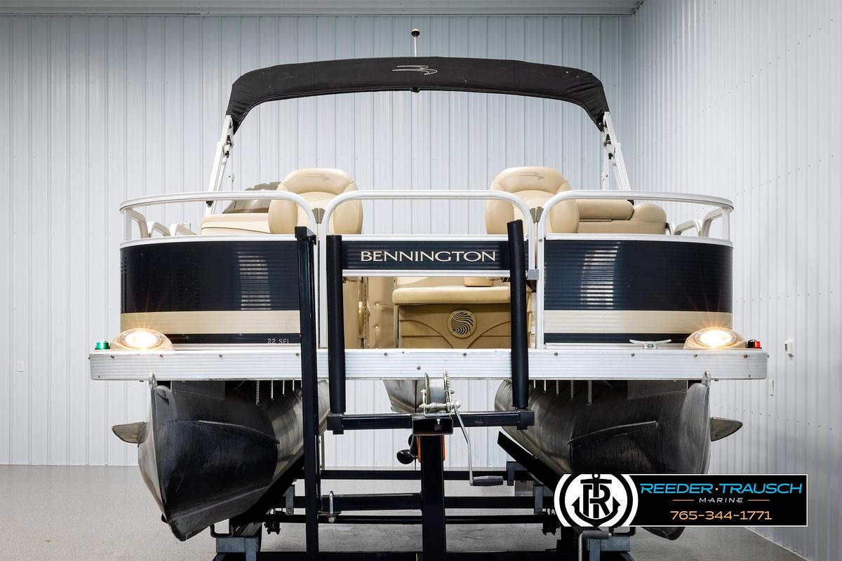 Used 2011 Bennington 22 SFI