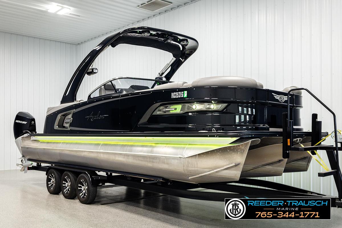 Used 2021 Avalon Excalibur