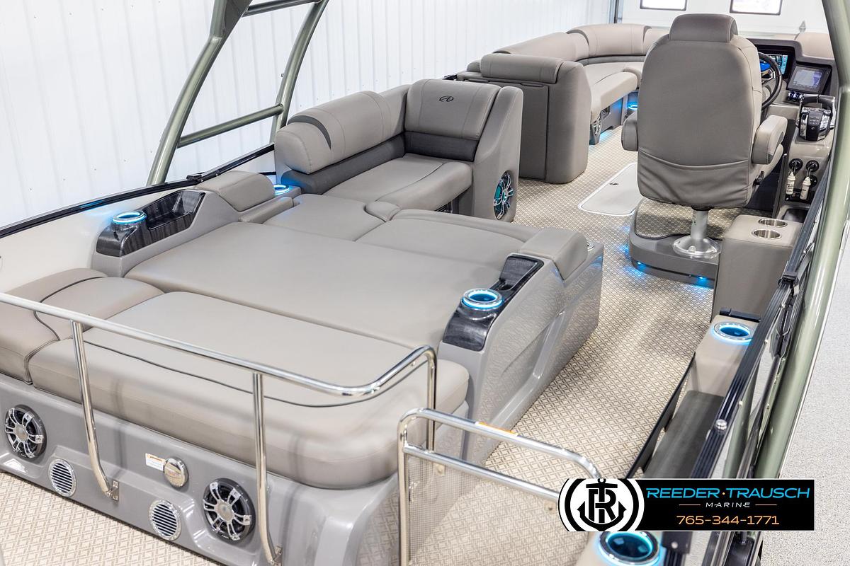 Used 2022 Avalon Catalina VRB