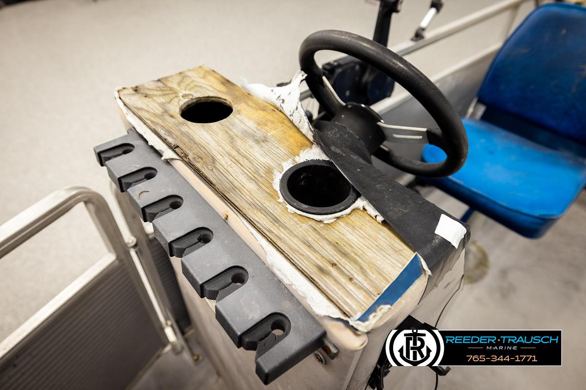 Used 1988 Harris Sunliner