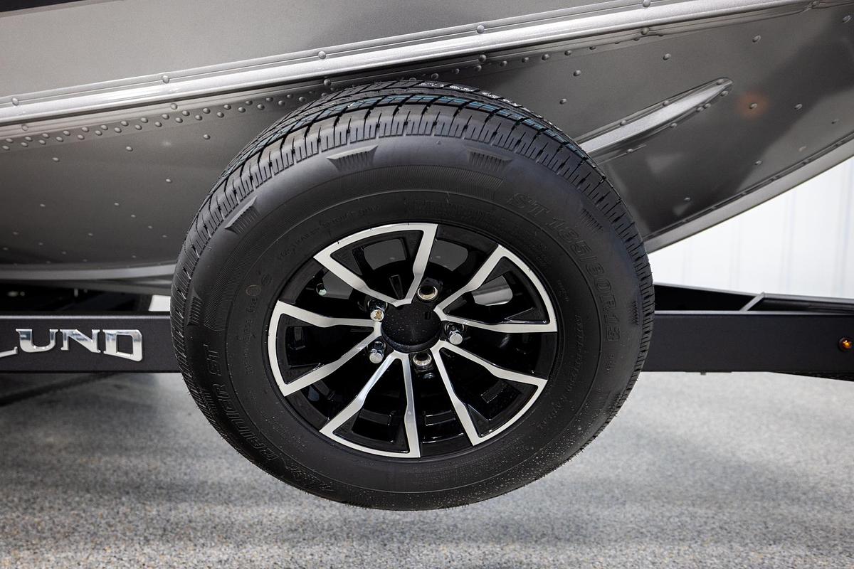 2026 Lund 2075 Impact XS