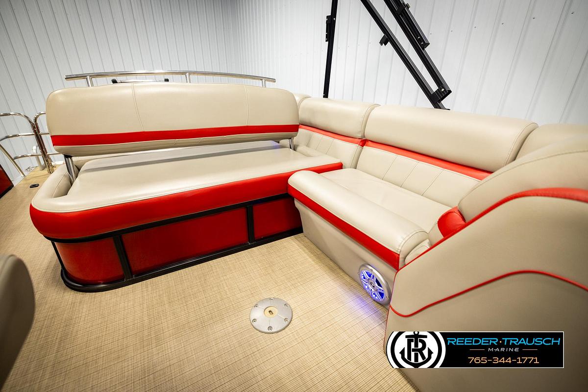 Used 2019 Trifecta 24 SB2CS3