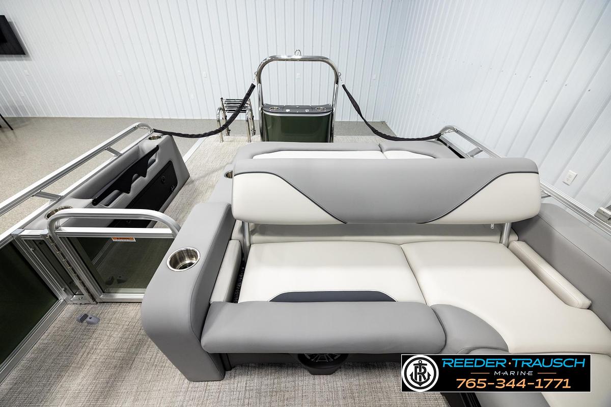 2026 Avalon VEN85 VRB