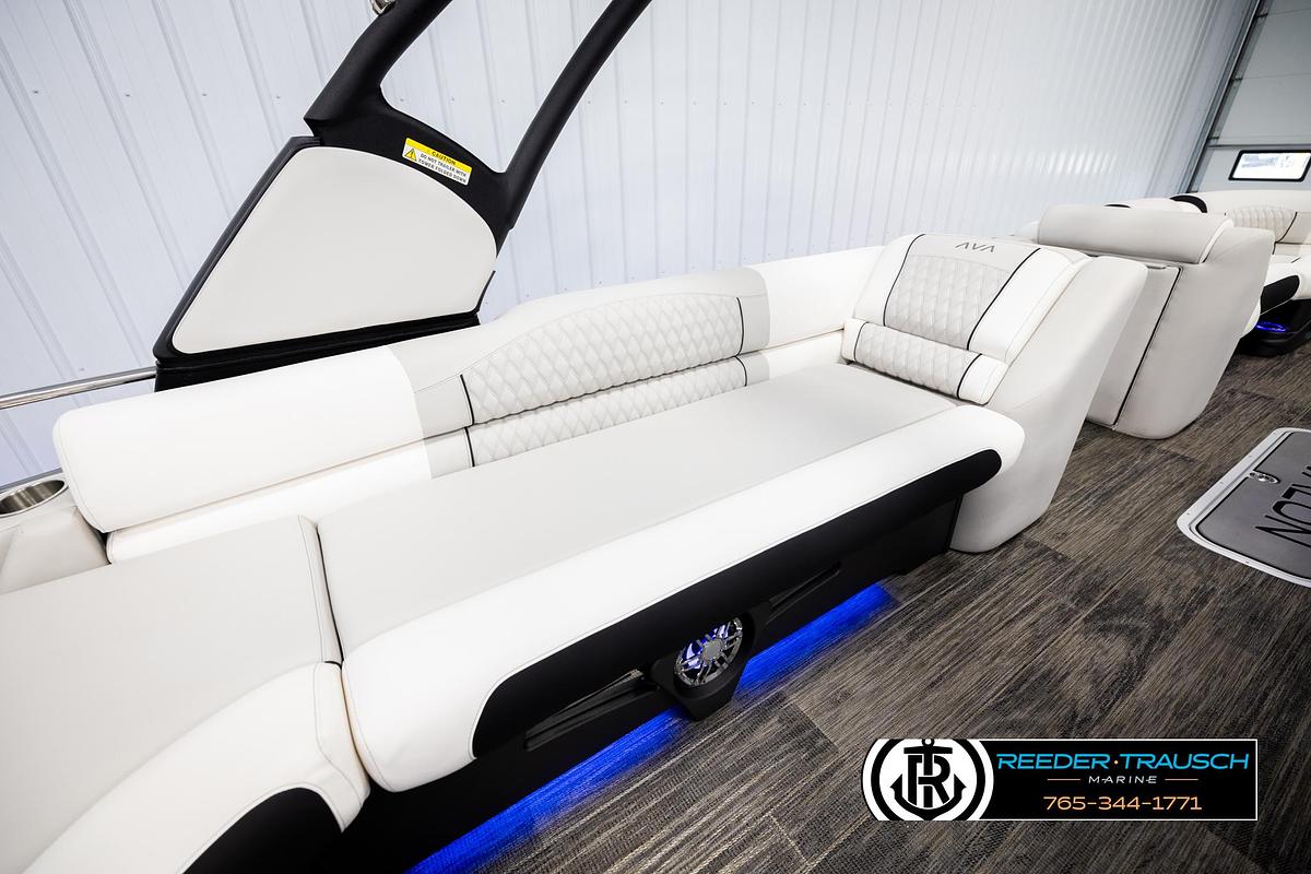 2026 Avalon Excal LTD CRB