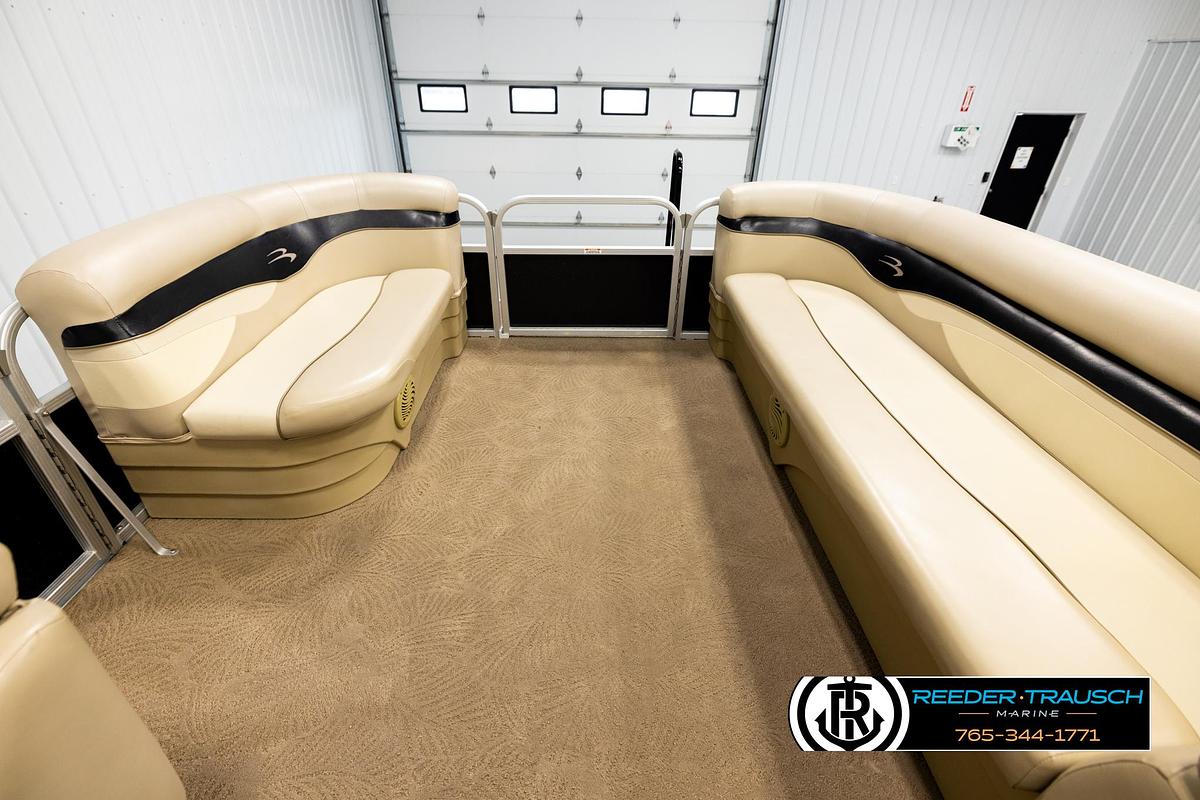 Used 2012 Bennington 22 SL