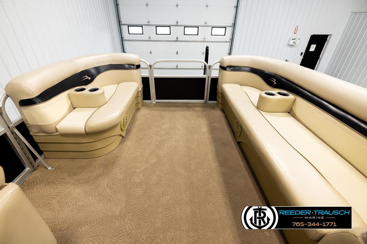 Used 2012 Bennington 22 SL