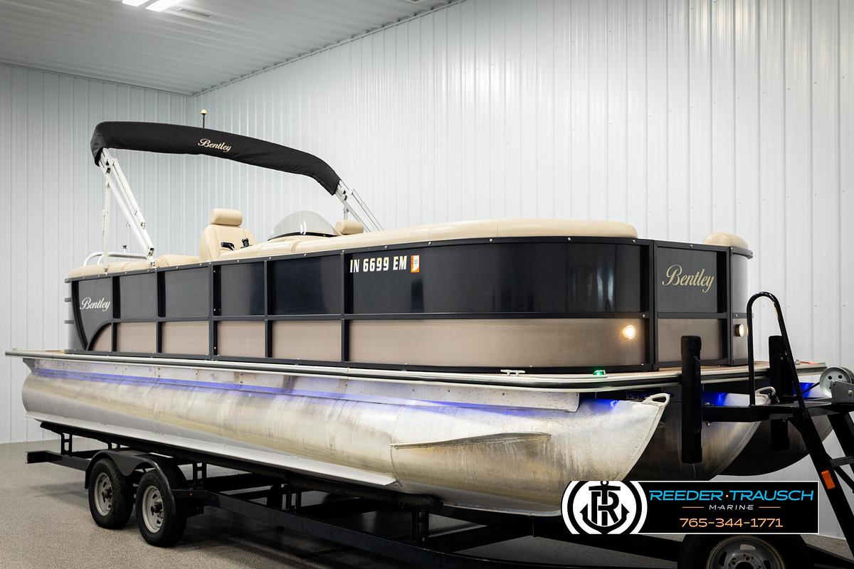 Used 2019 Bentley 243 Navigator