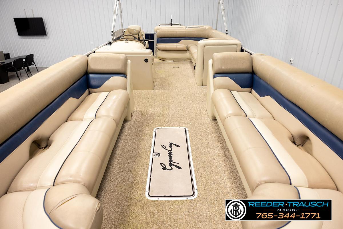 Used 2012 Cypress Cay 250 Cozumel