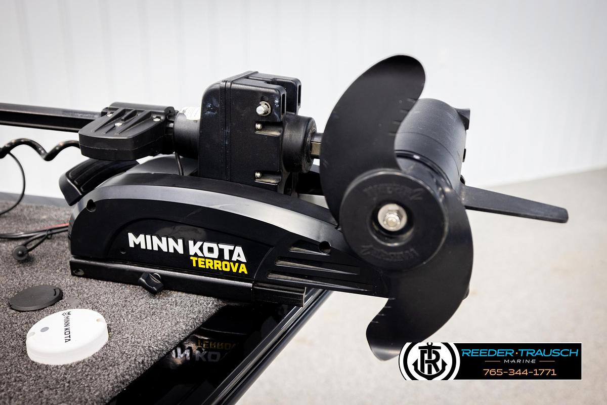 Used 2023 Crestliner 1750 FishHawk