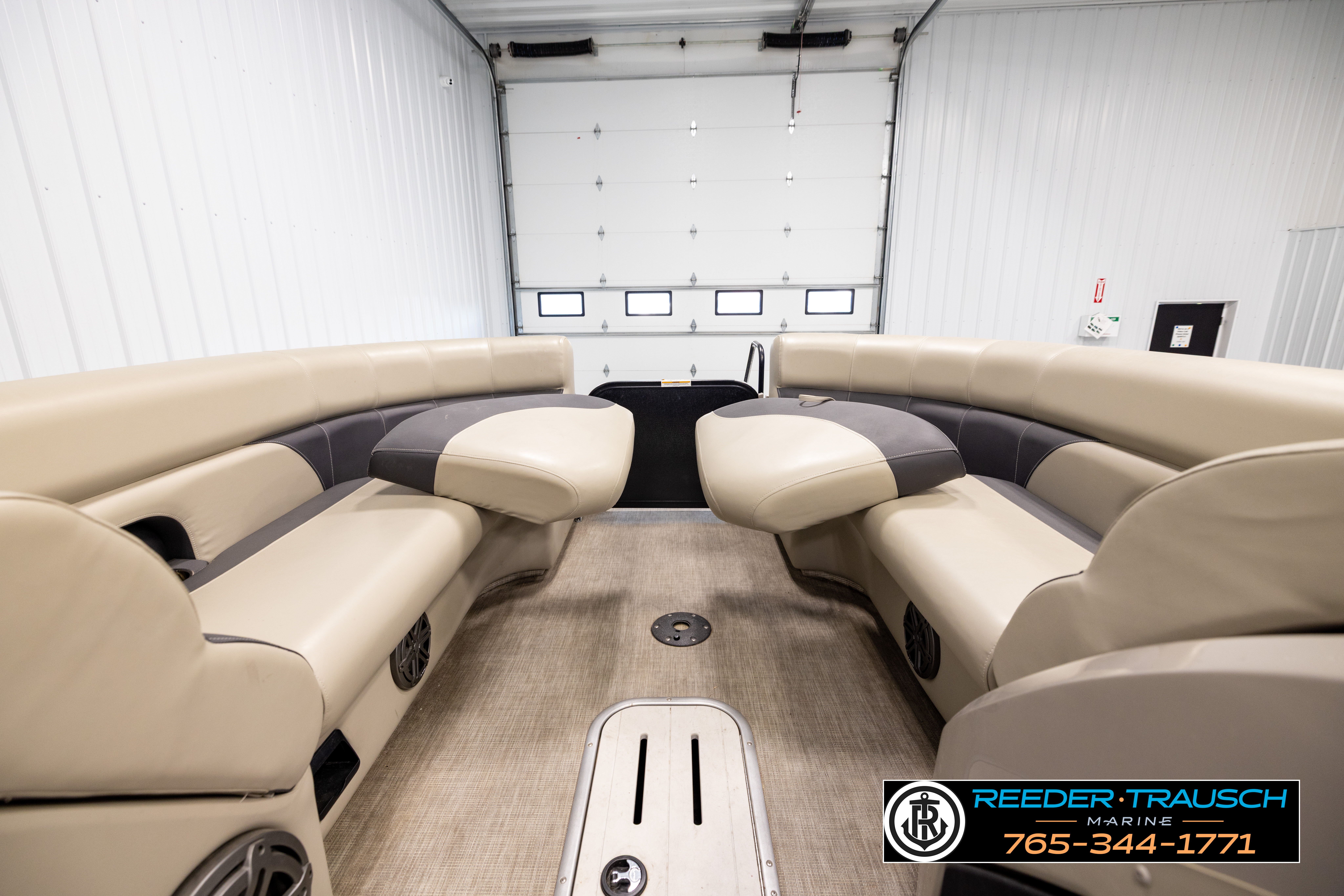 Used 2023 Premier 230 Sunstation RL