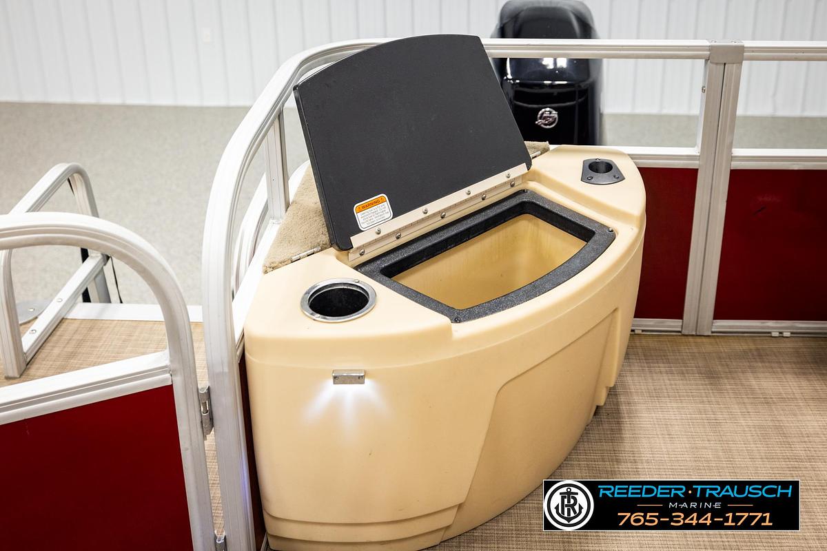 Used 2019 SunTracker 20 DLX