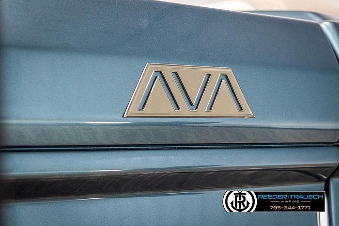 2025 Avalon Excalibur VRBW