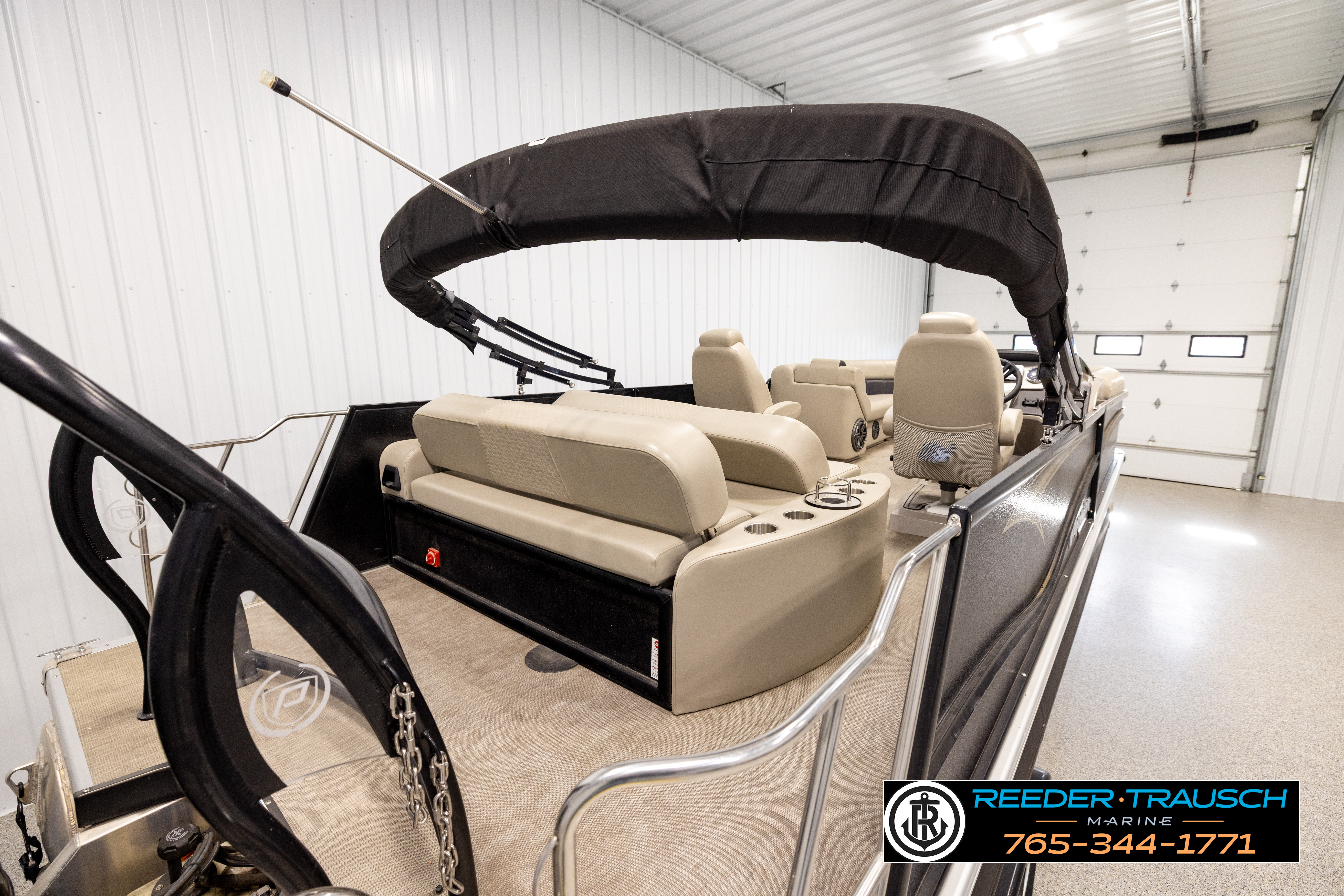 Used 2023 Premier 230 Sunstation RL