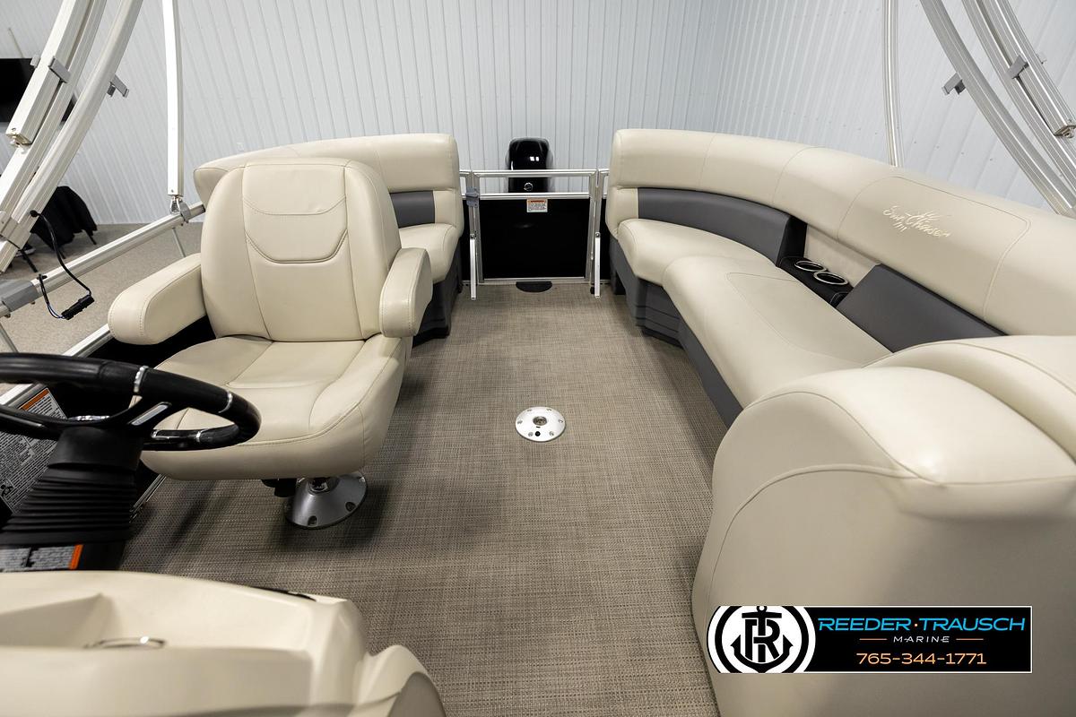 Used 2024 SunChaser Vista LR