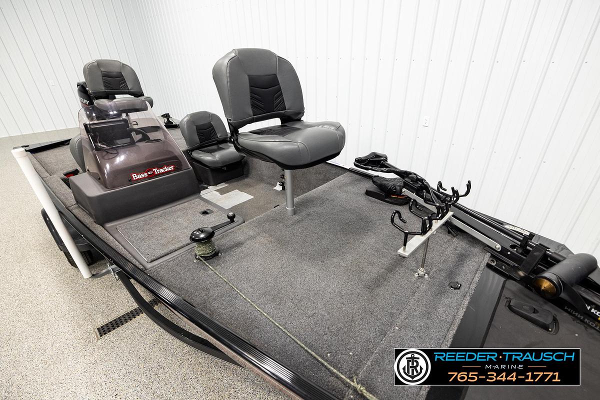 Used 2021 Tracker Classic XL