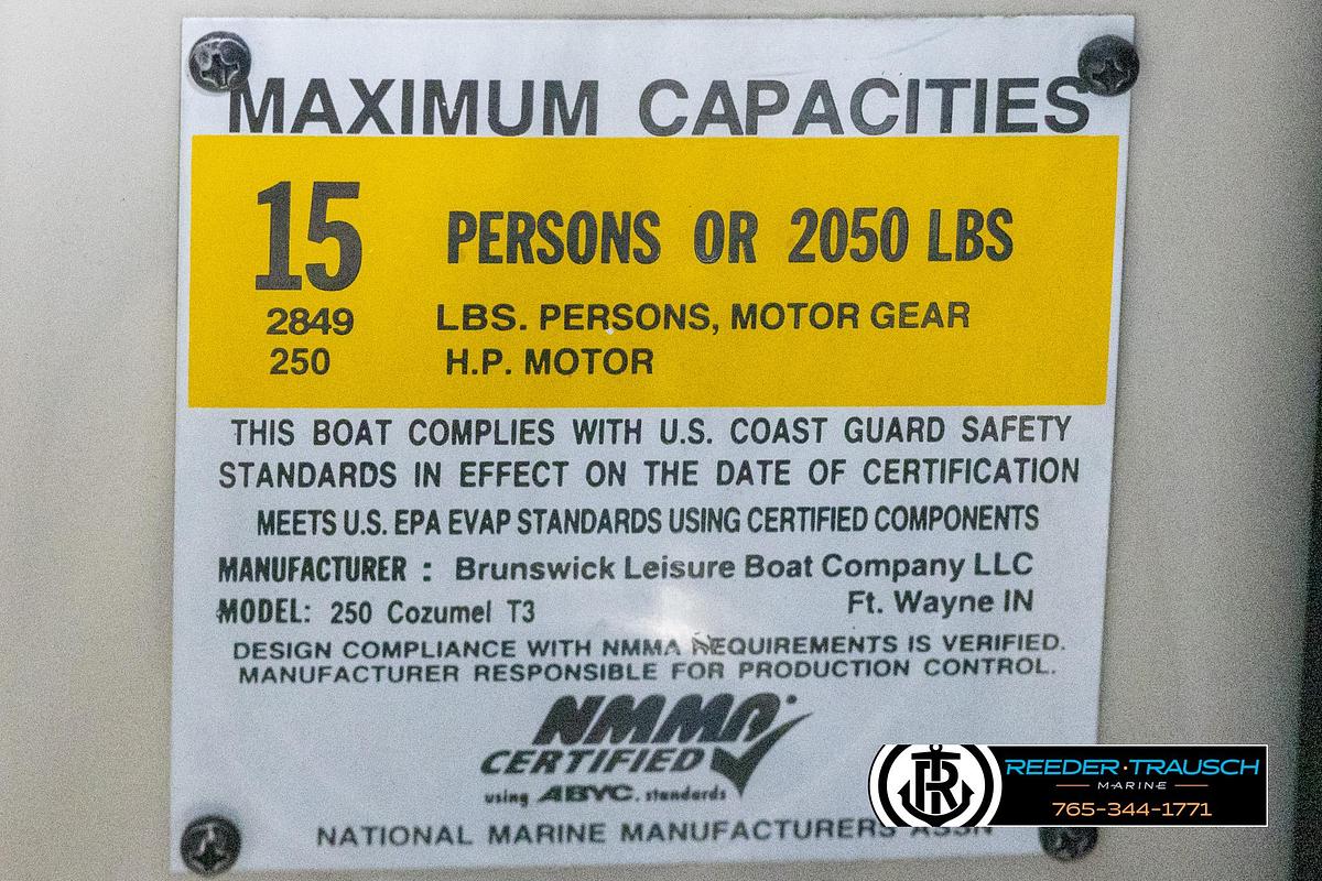 Used 2012 Cypress Cay 250 Cozumel