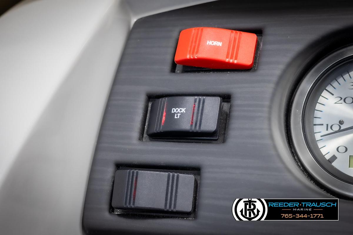 2025 Bennington 23 SXPDSE