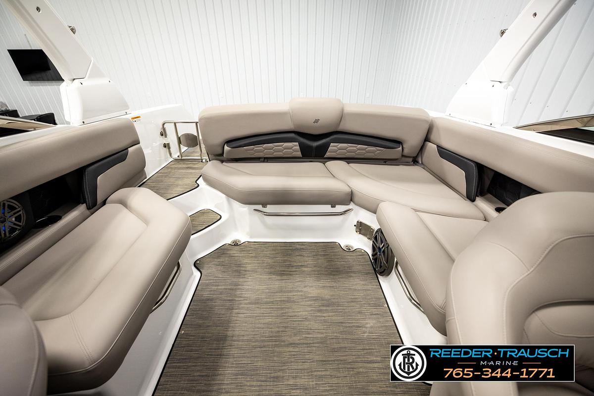 Used 2024 Four Winns HD5 Surf