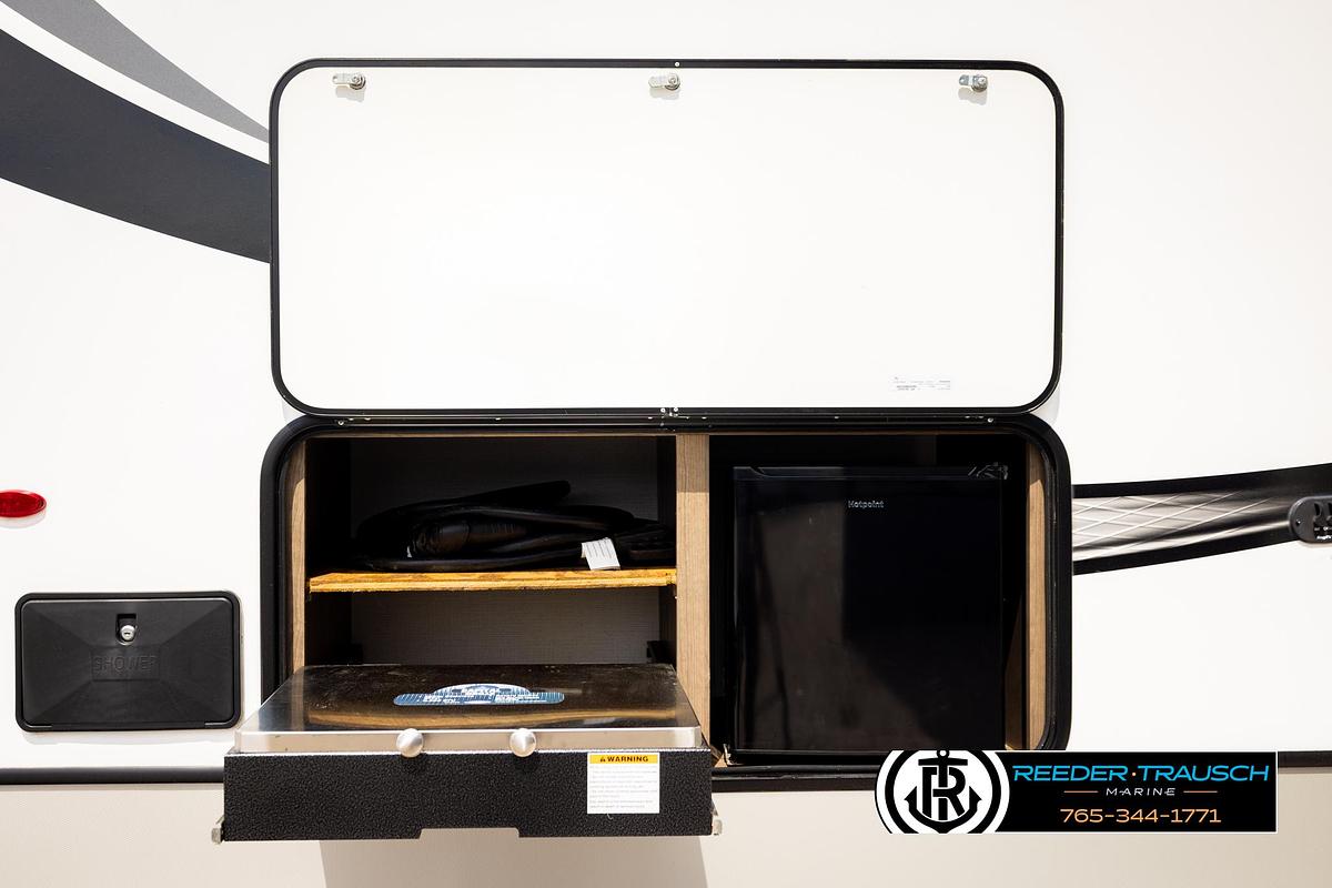 Used 2022 Keystone CG34TSB22