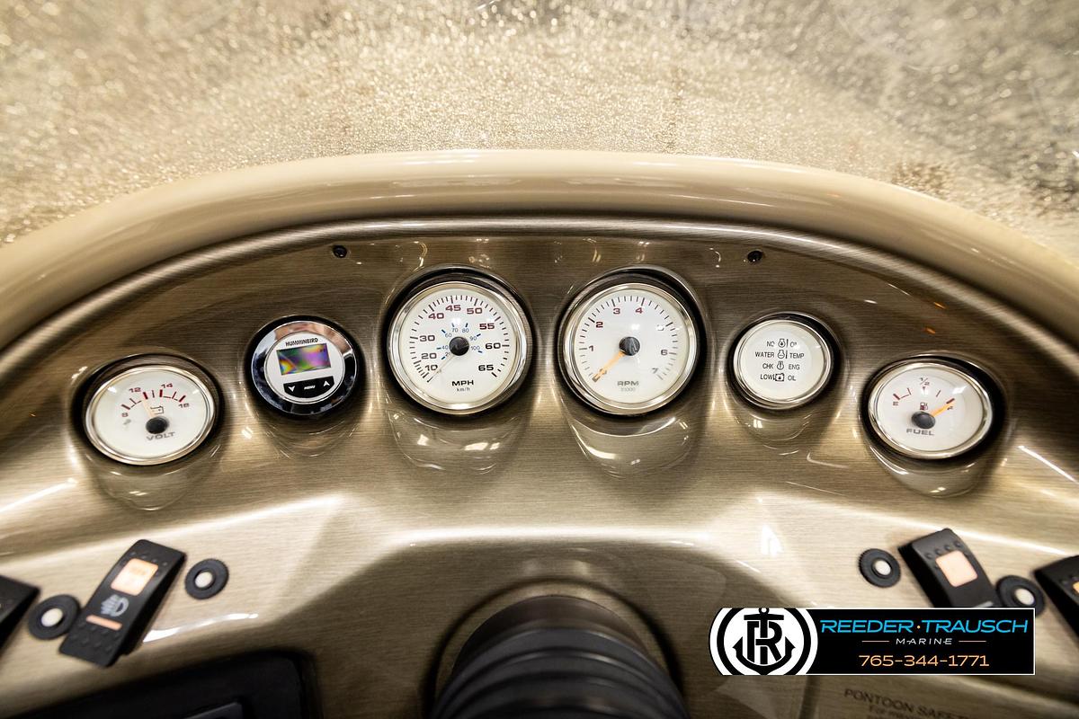 Used 2004 Smokecraft S8523 CR