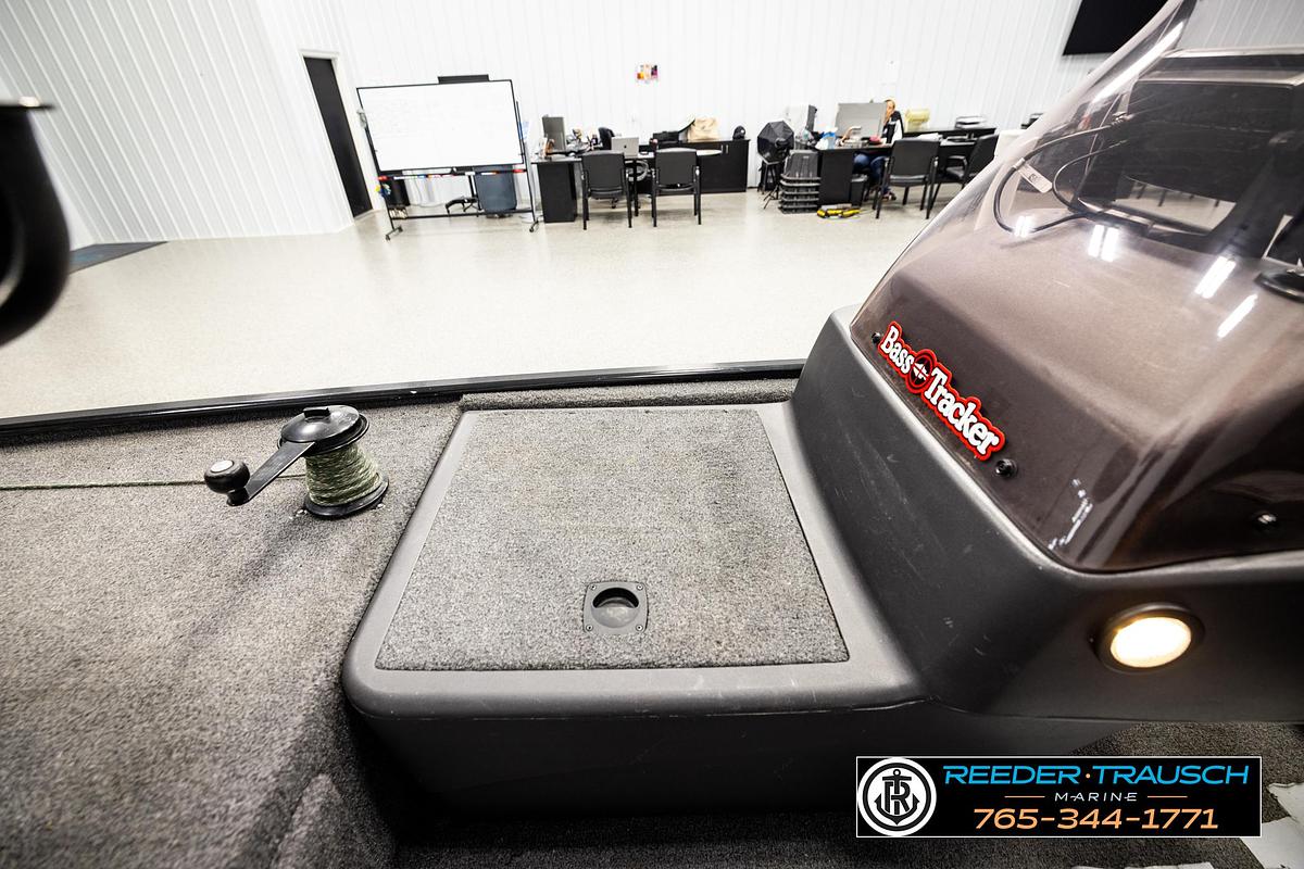Used 2021 Tracker Classic XL