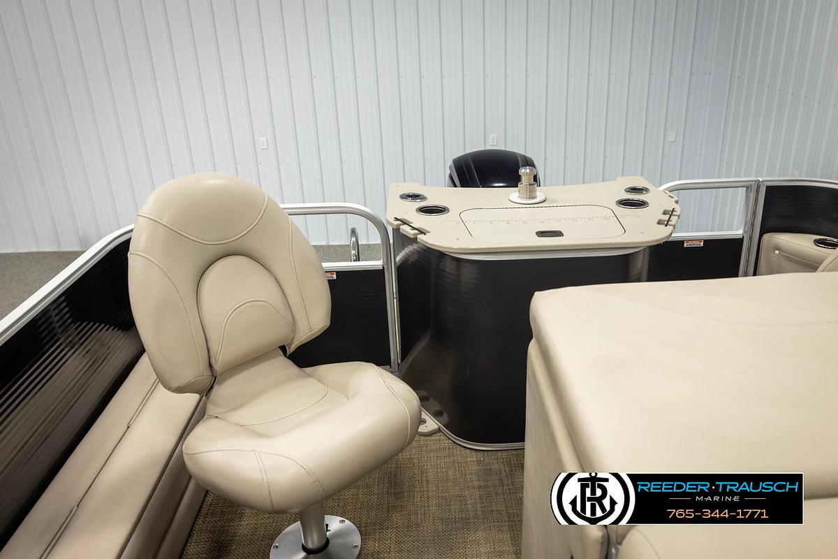 Used 2016 Bennington 22 SSX