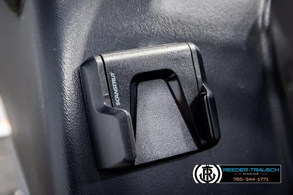 Used 2025 Lund 1600 Fury SS