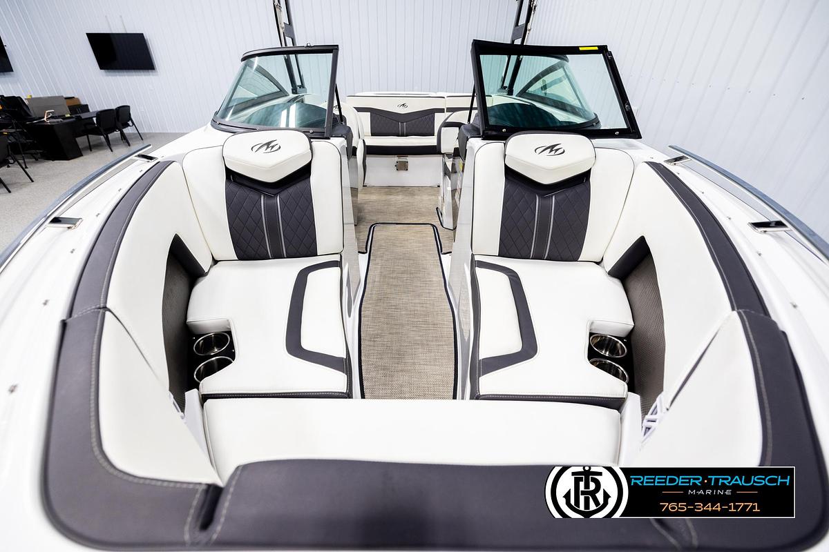 Used 2019 Monterey 238 SS