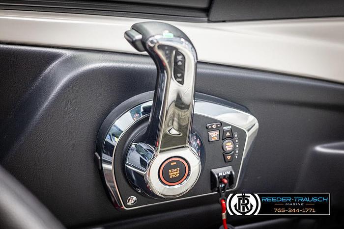 2025 Avalon Excalibur VRBW