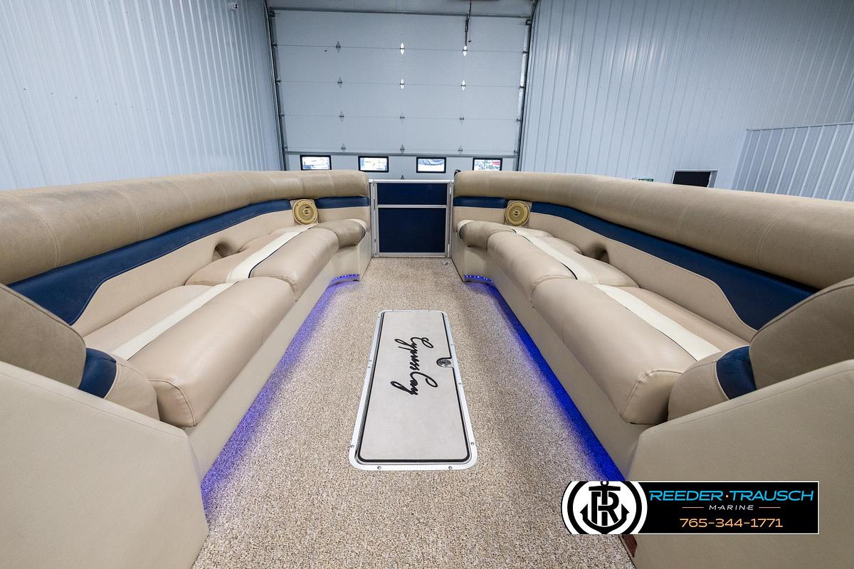 Used 2012 Cypress Cay 250 Cozumel