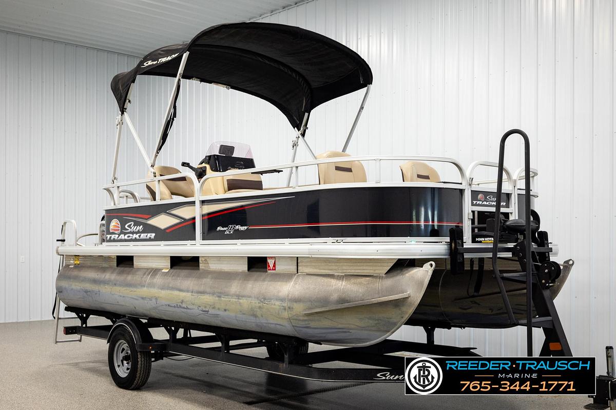 Used 2018 Sun Tracker Bass Buggy 18