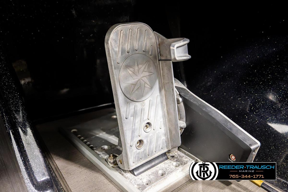 Used 2024 Tracker Nitro Z20