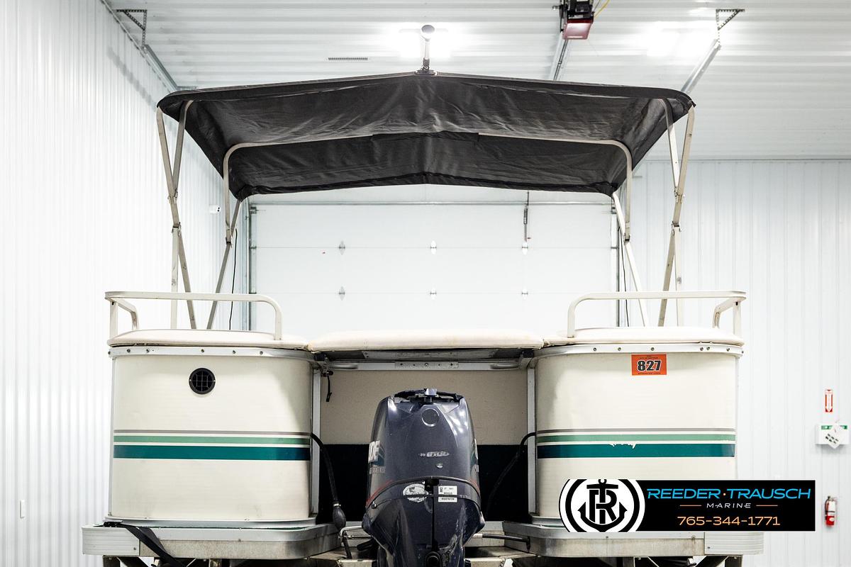 Used 1998 Godfrey SW2423