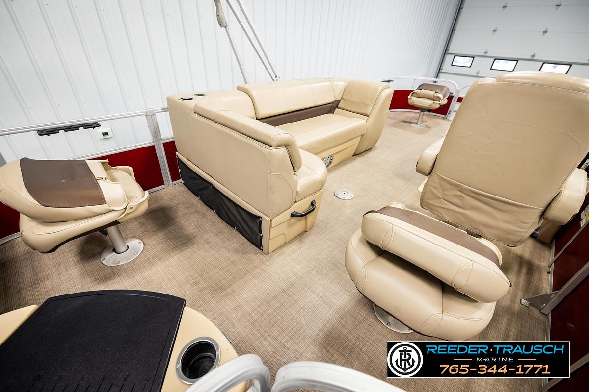 Used 2019 SunTracker 20 DLX