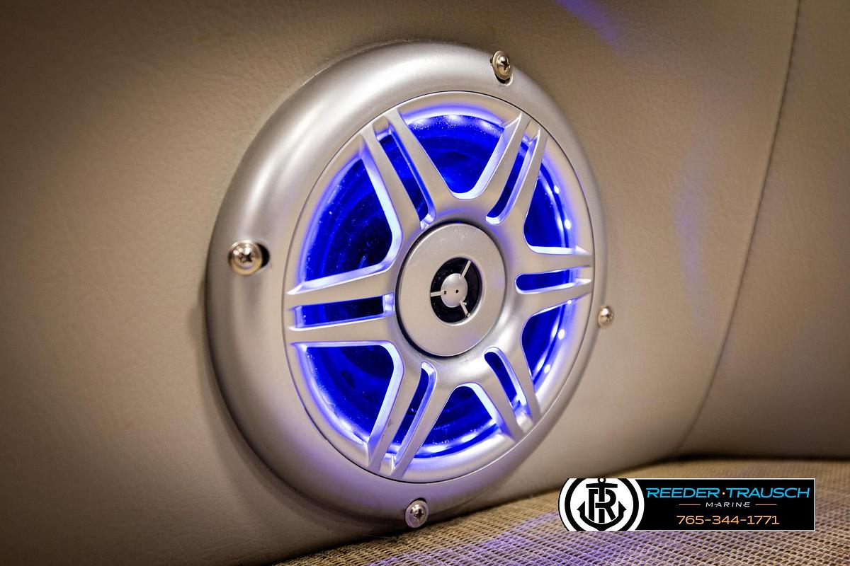 Used 2019 Trifecta 24 SB2CS3