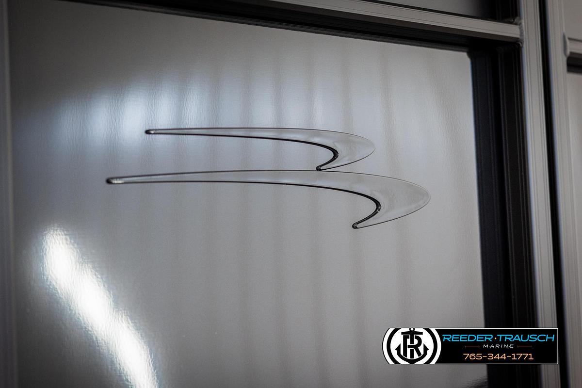 2025 Bennington 23 SXPDSE