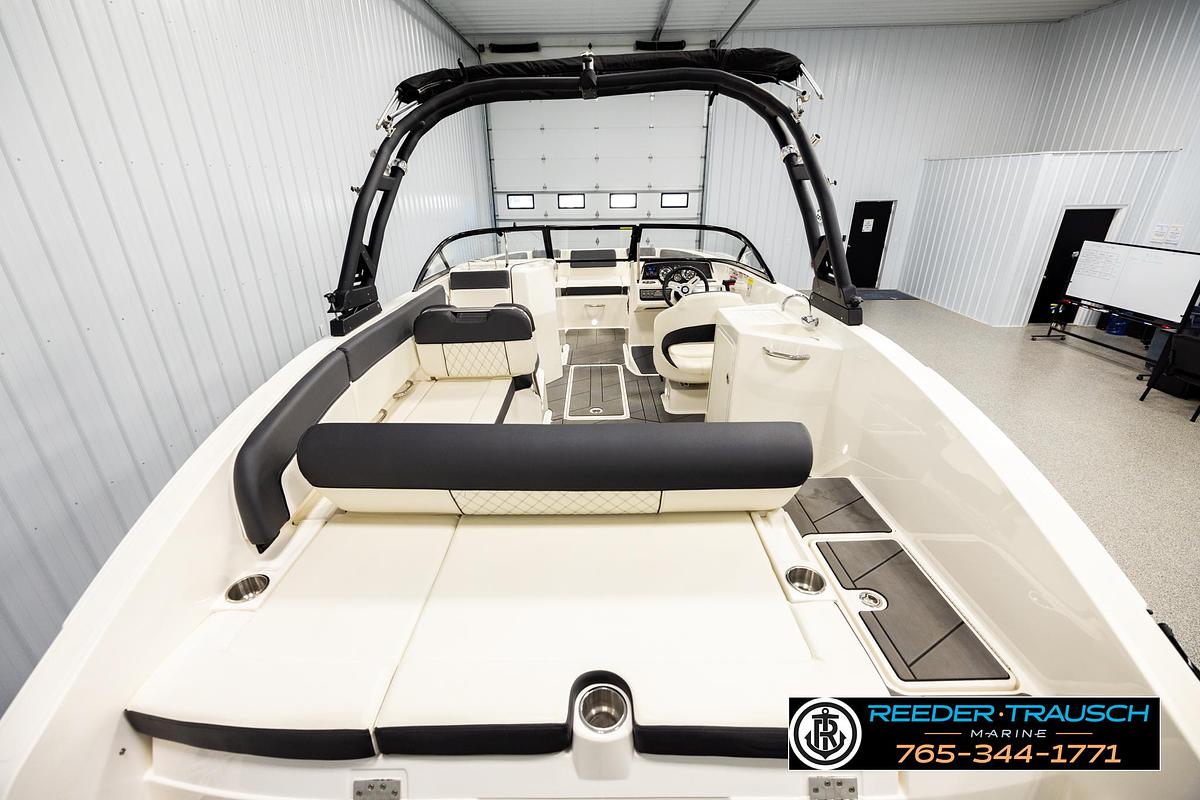 Used 2022 Bayliner DX 2250