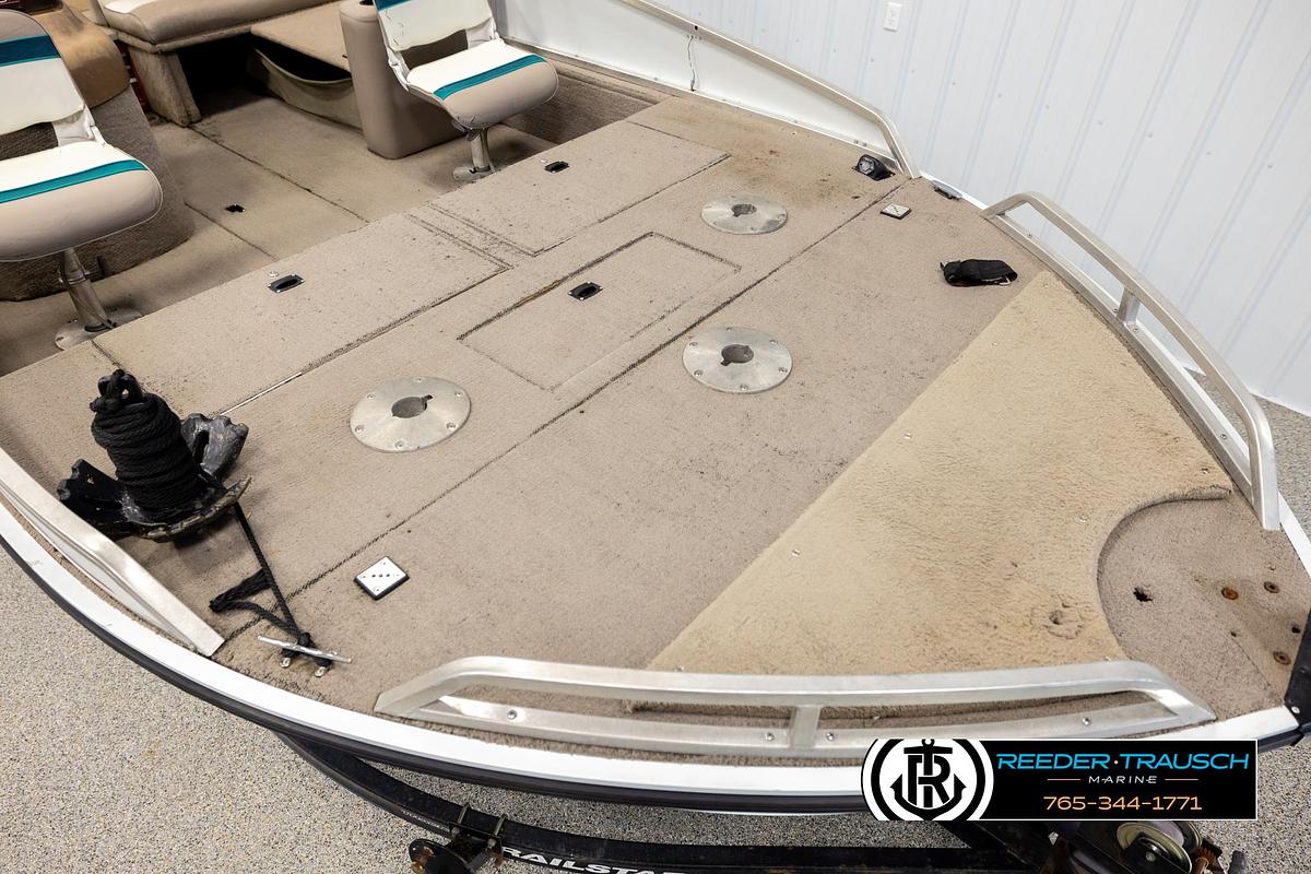 Used 1996 Sun Tracker SF 2000