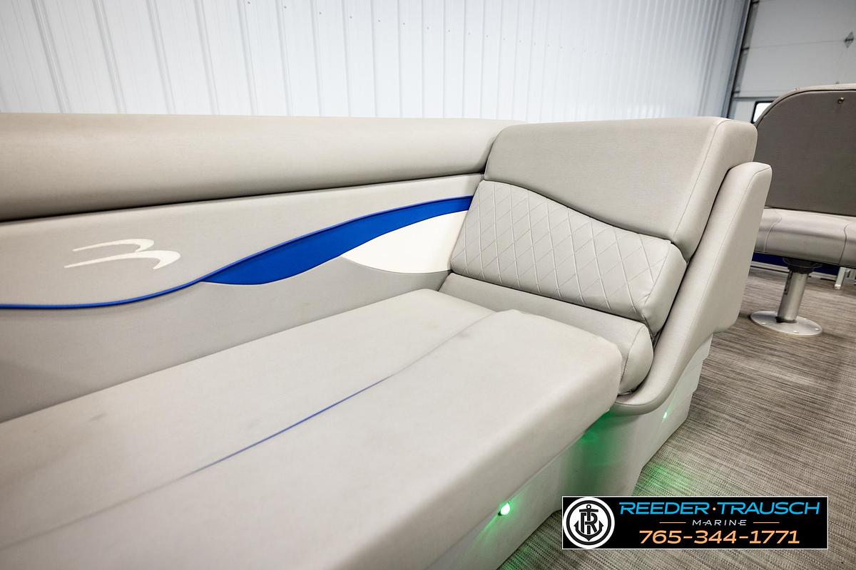 Used 2021 Bennington 20 SV
