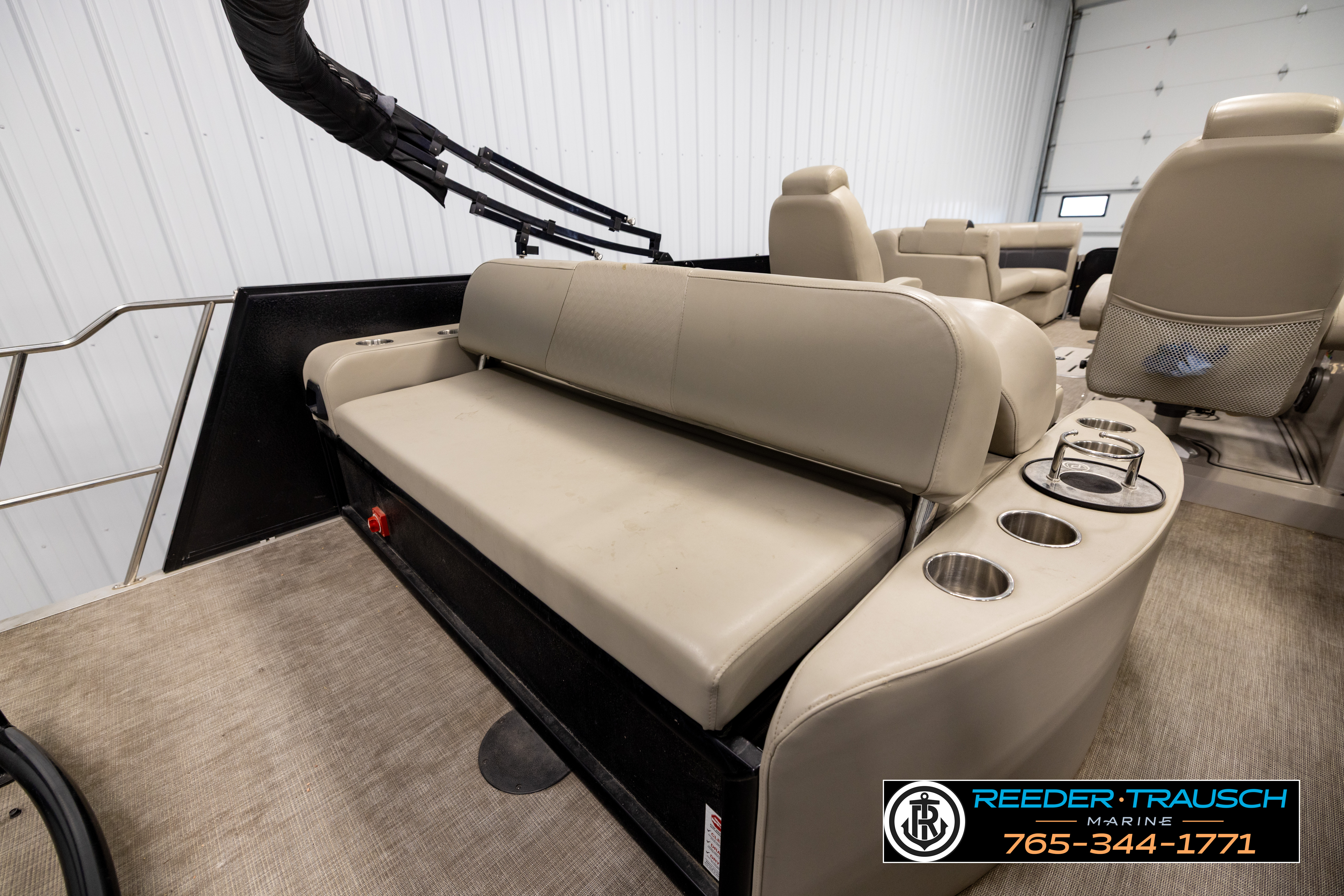 Used 2023 Premier 230 Sunstation RL
