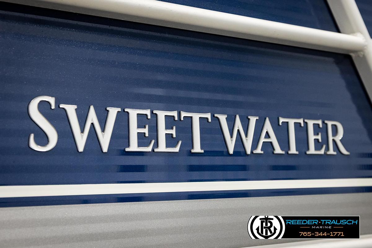 Used 2022 Godfrey Sweetwater 2286