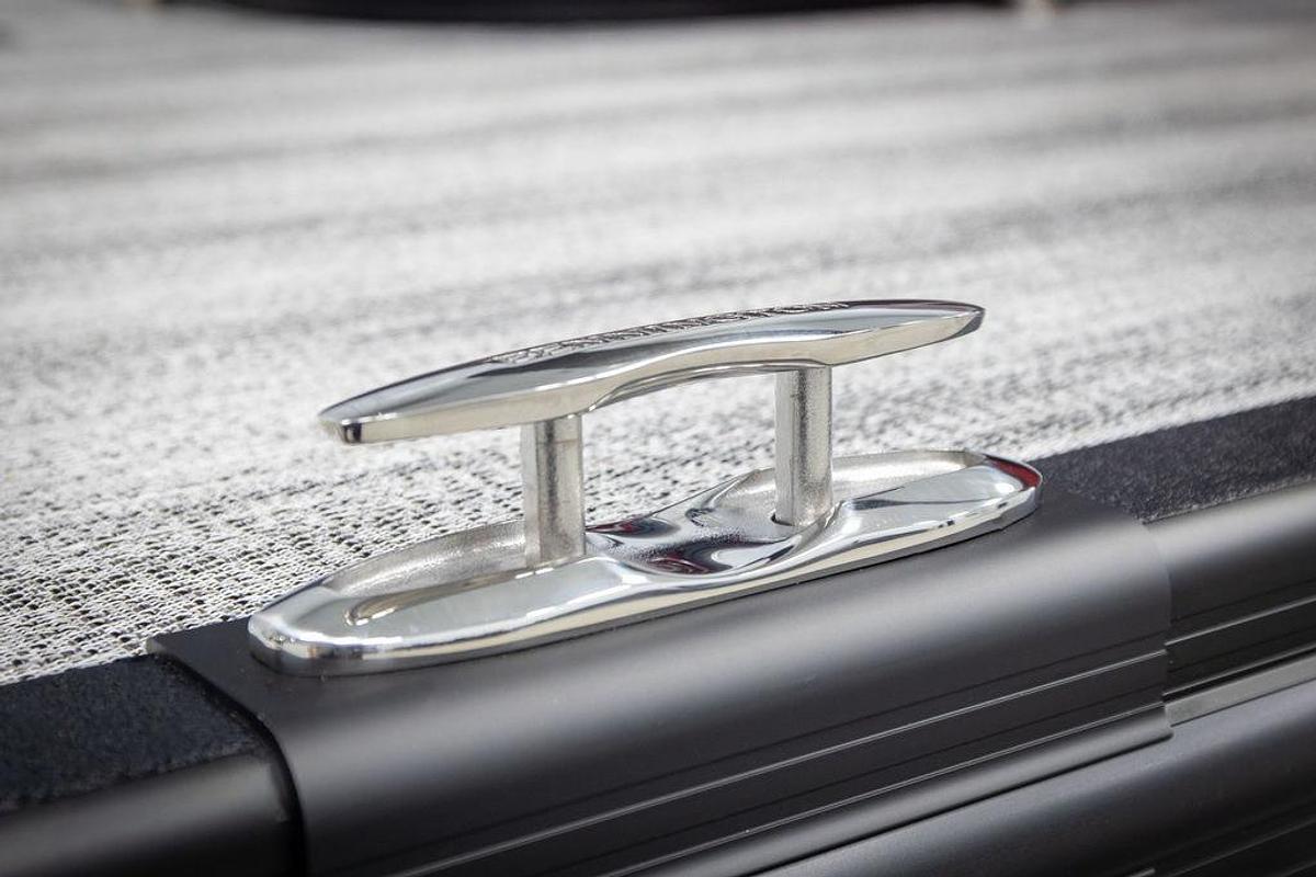 2025 Bennington 22 MSBSE