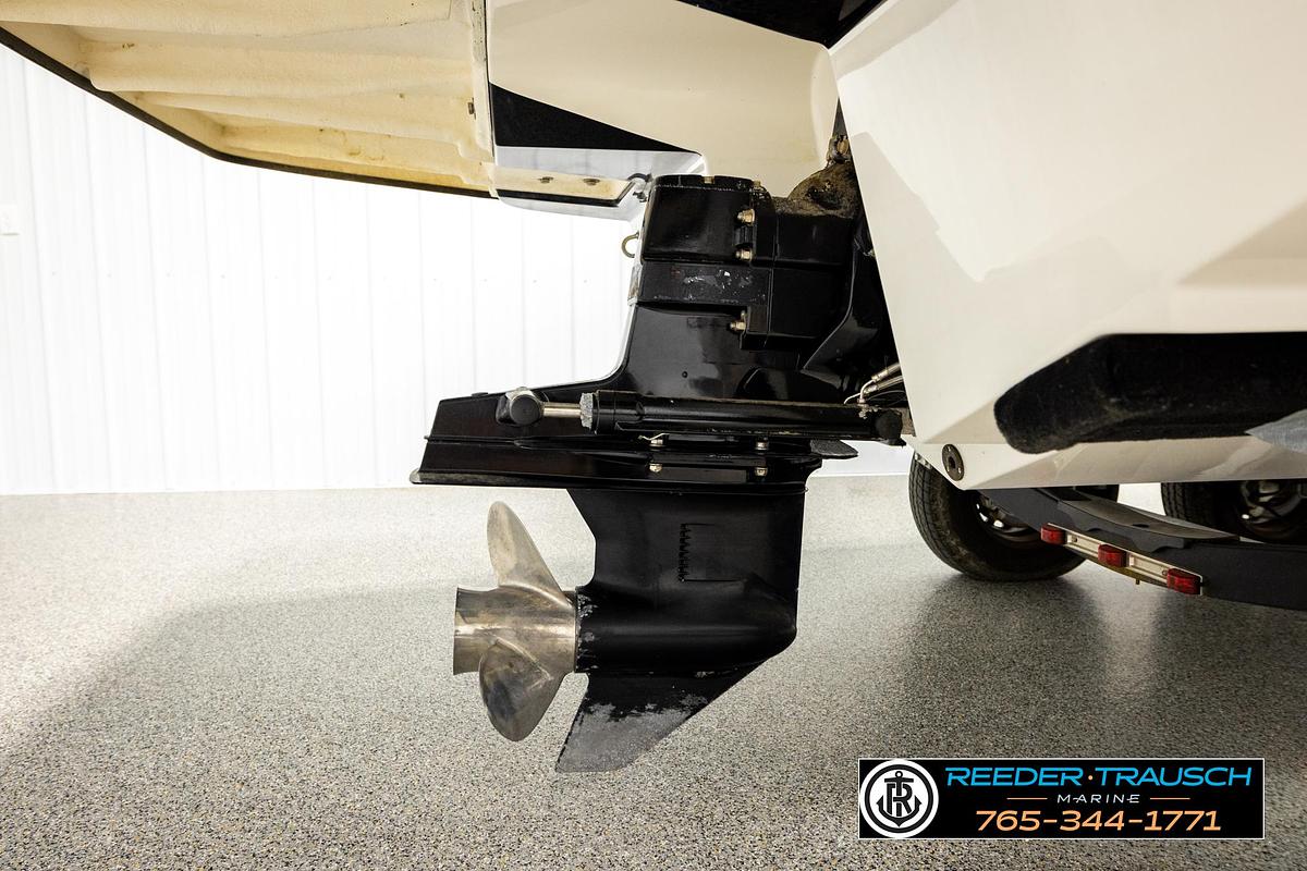 Used 2022 Bayliner DX 2250