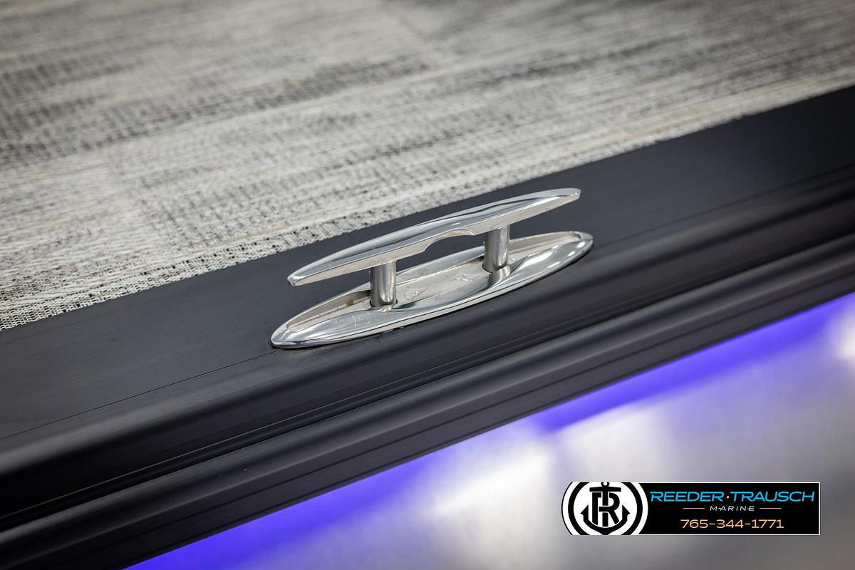 2025 Avalon Catalina Entertainer