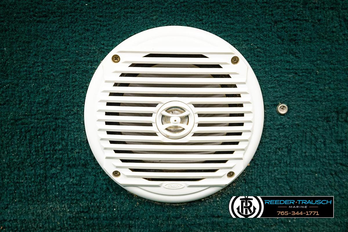 Used 1998 Godfrey SW2423