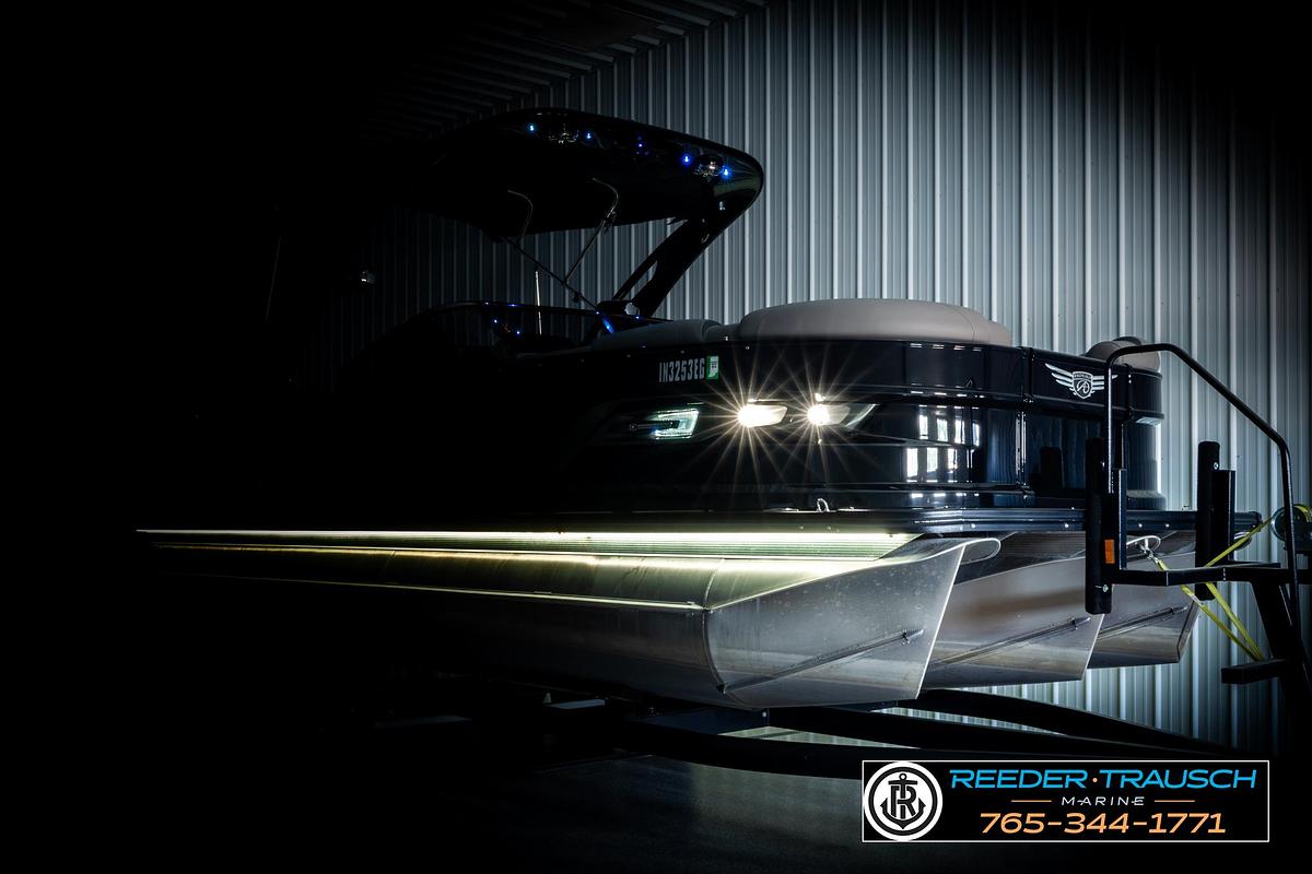 Used 2021 Avalon Excalibur